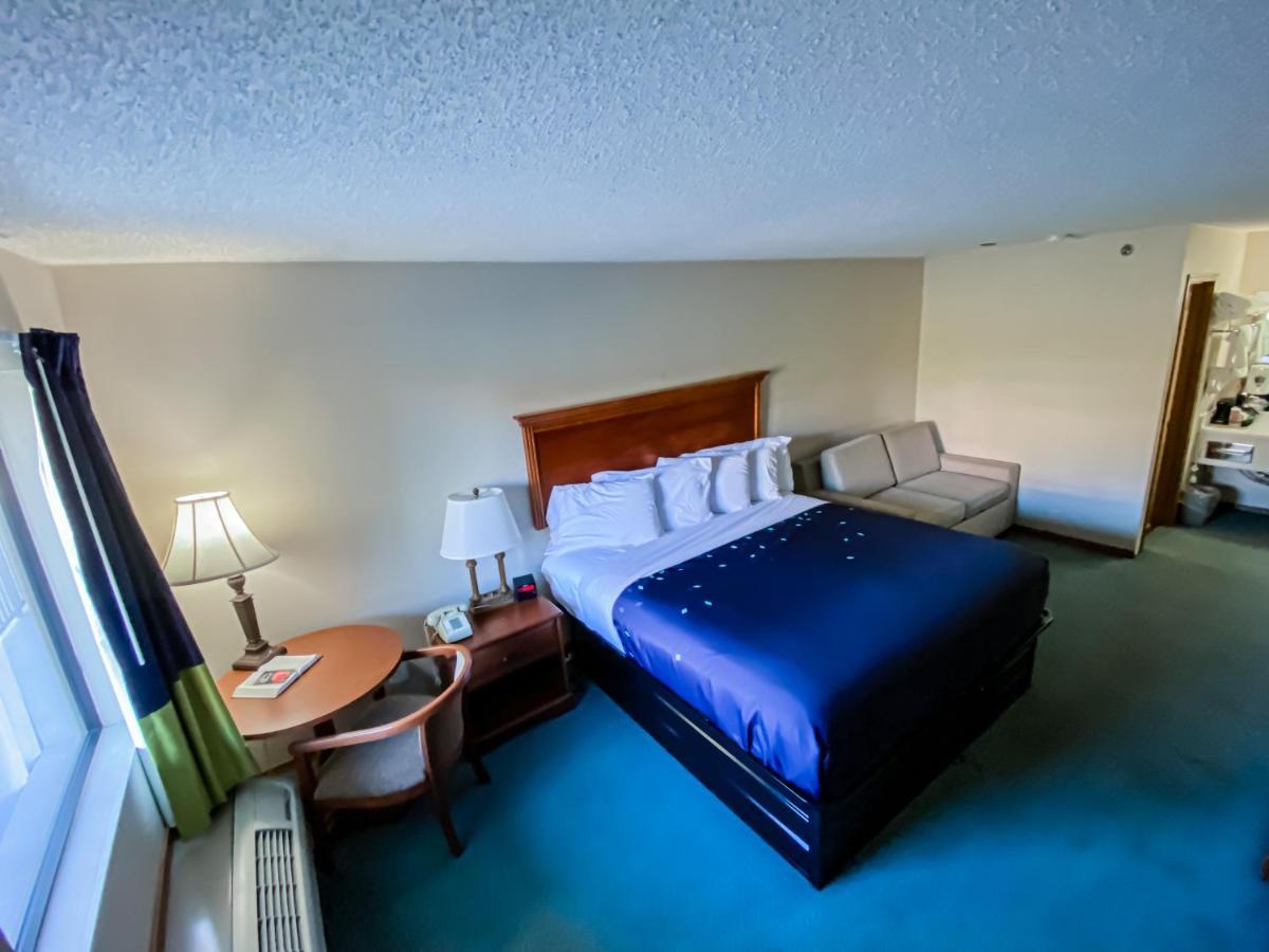 Green Gables Inn Бренсон Екстер'єр фото